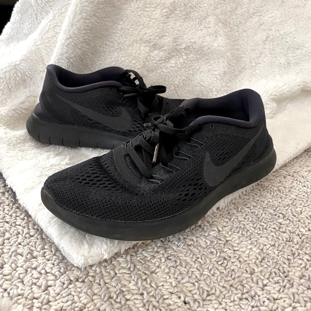 Nike Free RN Black US 7